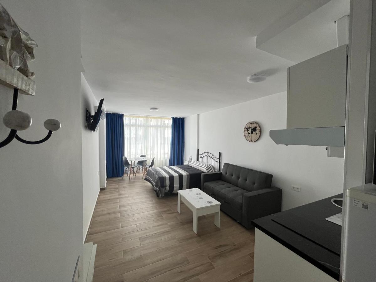 Ver621 - Estudio Con Vistas Al Mar, Wifi, Piscina, Centro A 100 Metros, Playa A 600 Metros Apartamento Torremolinos