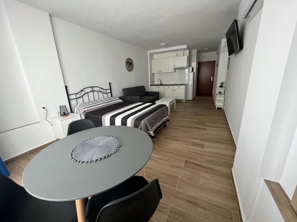 Apartament Ver621 - Estudio Con Vistas Al Mar, Wifi, Piscina, Centro A 100 Metros, Playa A 600 Metros Torremolinos